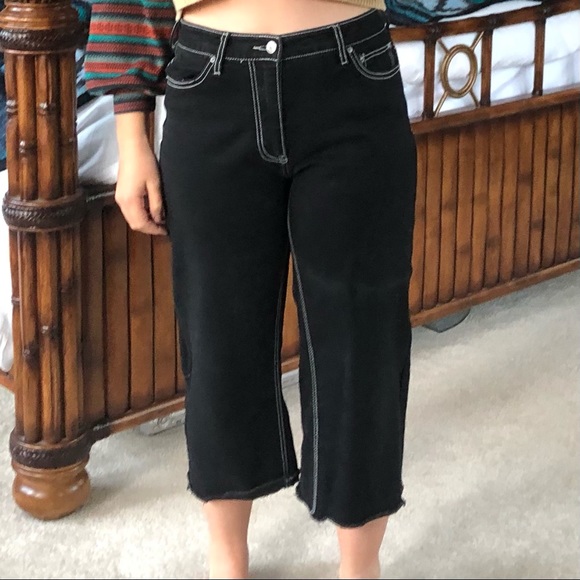 Black wide leg hi-rise jeans with white stitching - Picture 3 of 4